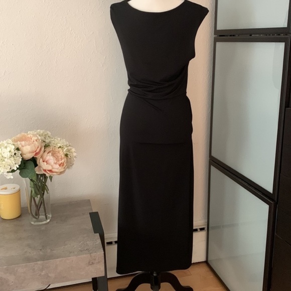 Halston Dress with Slit on Side - Picture 5 of 7